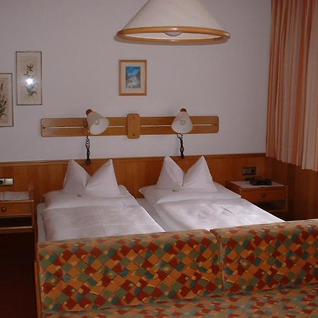 Hotel Haus Maria Leiter Sillian Zewnętrze zdjęcie